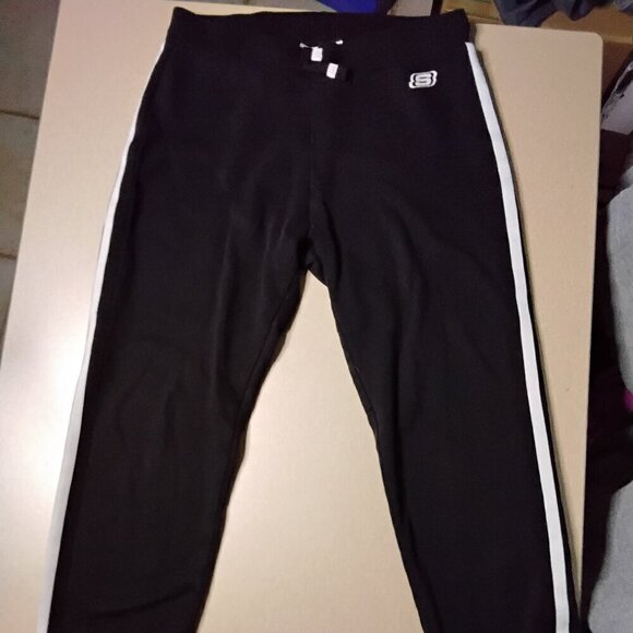🌈 Skechers Joggers - Picture 2 of 4